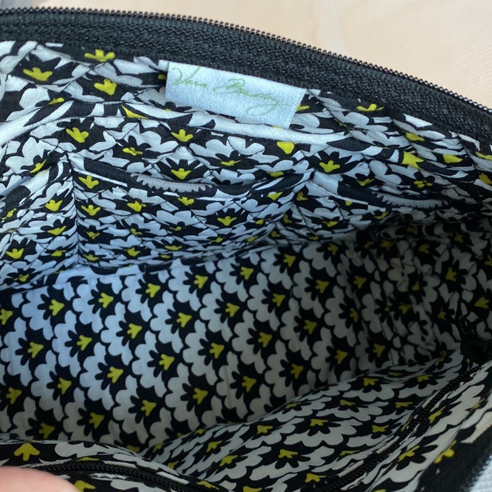 Vera Bradley Purse Fanfare Pattern Adjustable Straps - Picture 7 of 13
